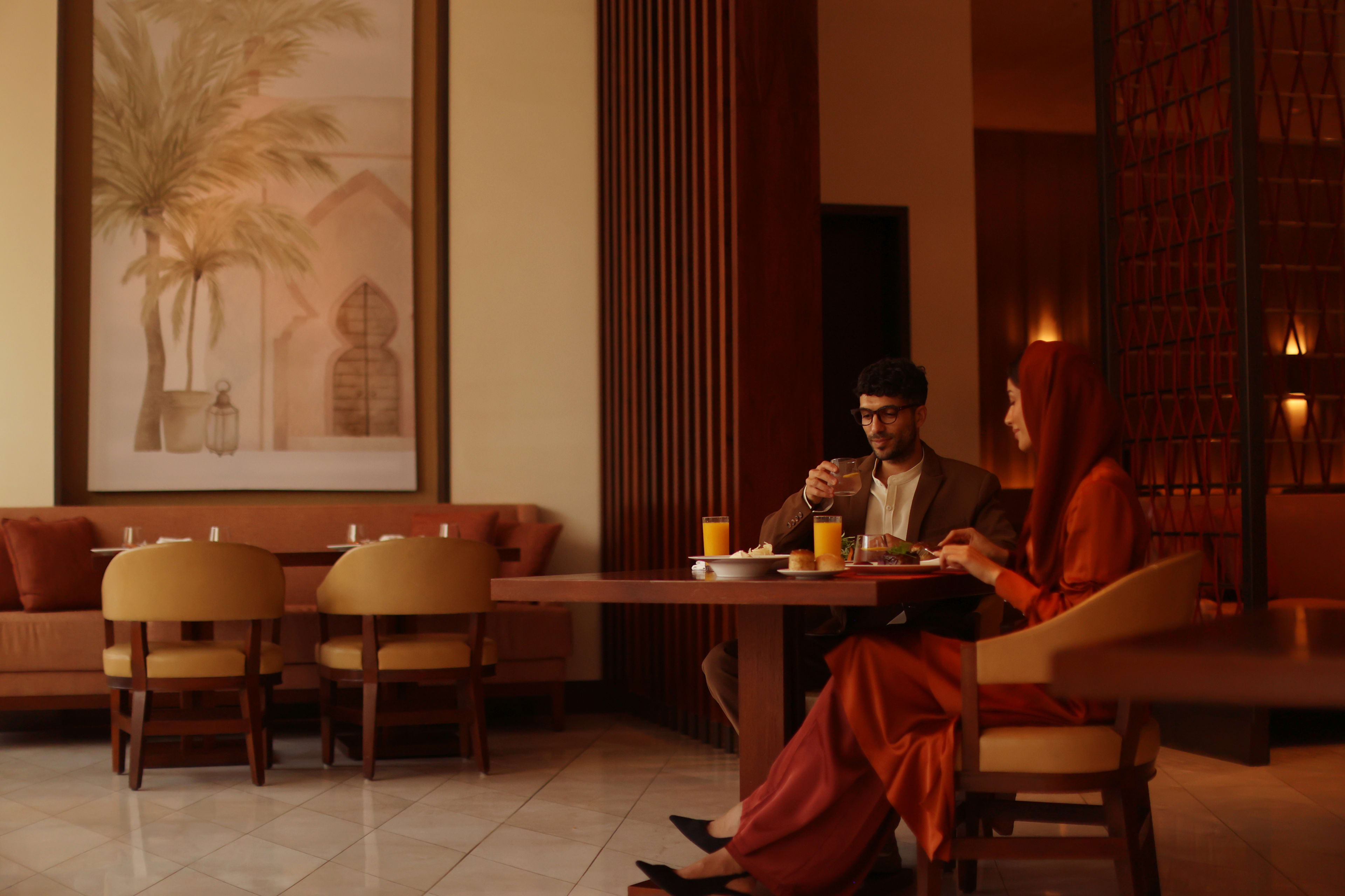 Opus Interior Couple Breakfast