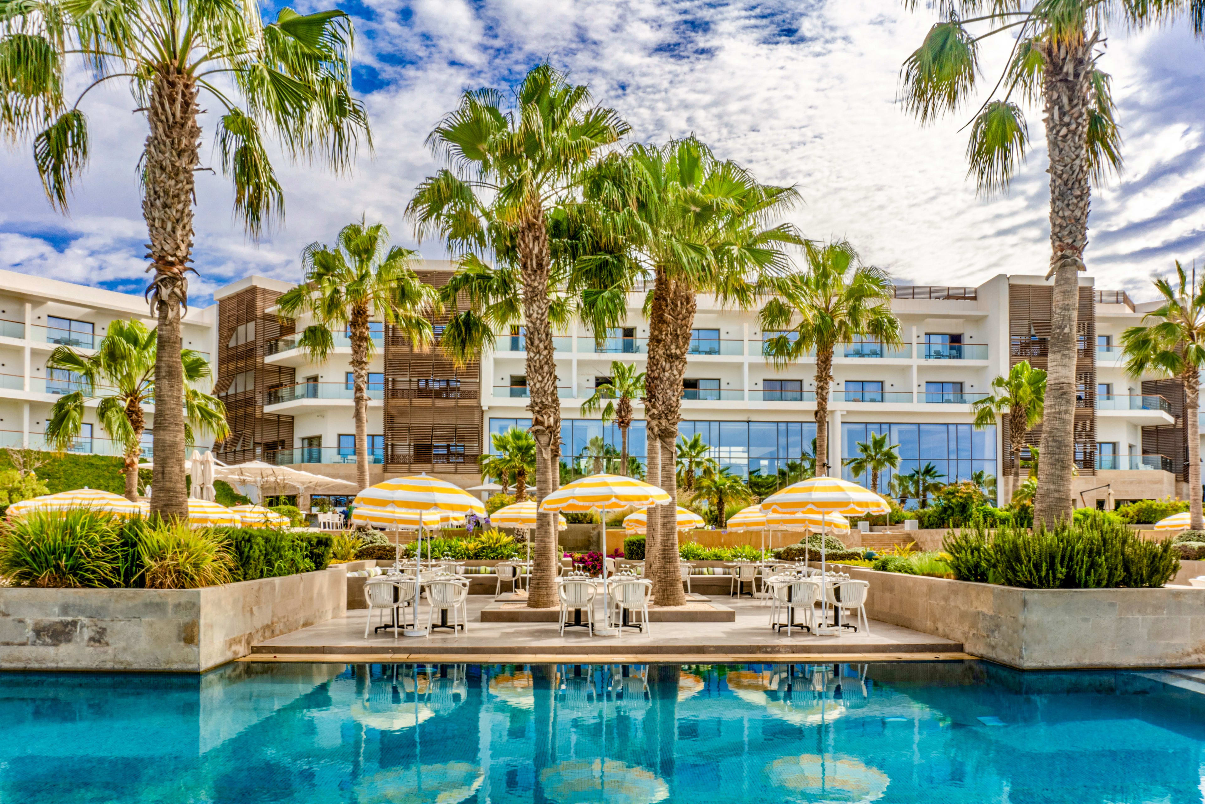 Poolside Agazt