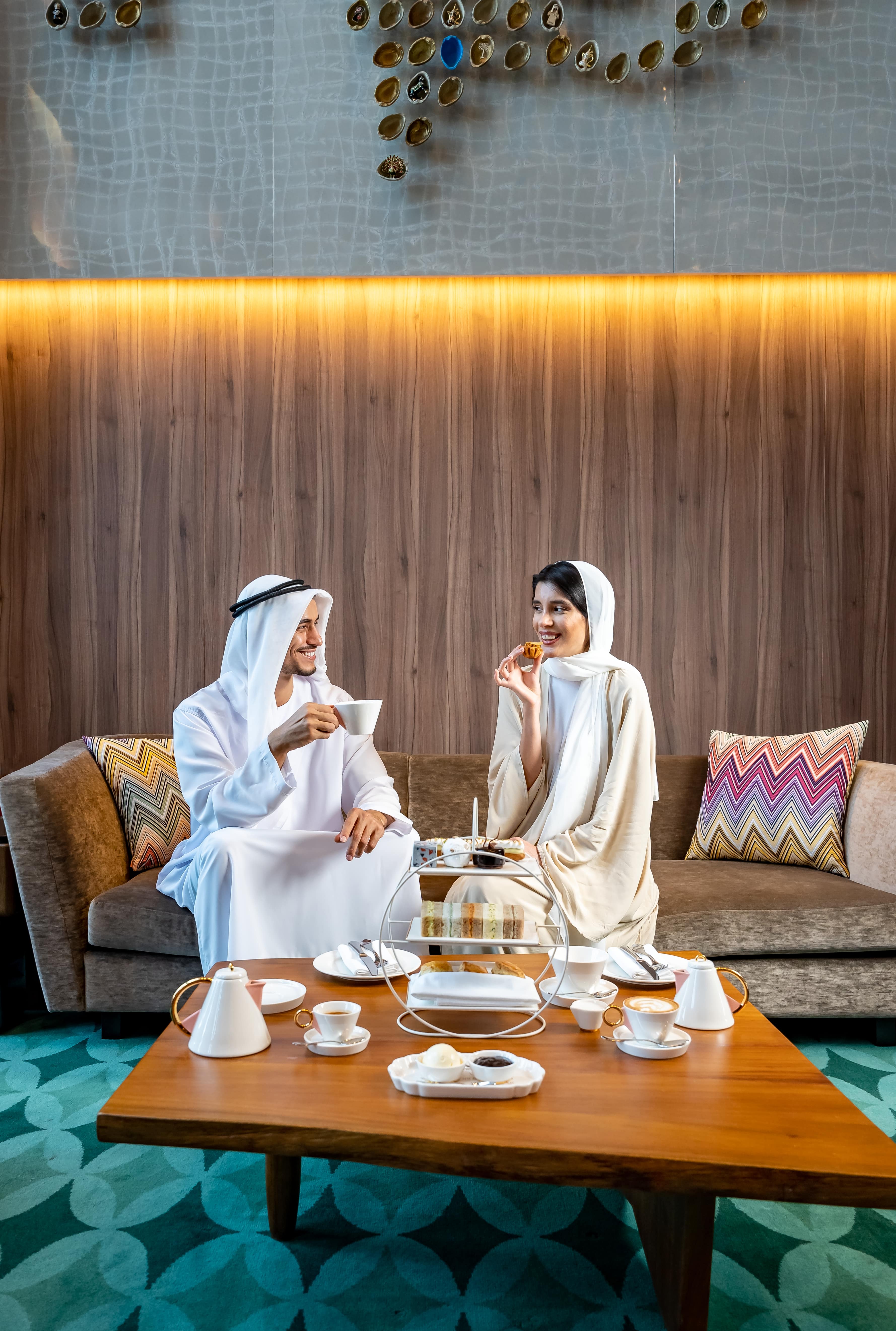 Hightea Lubov Lounge