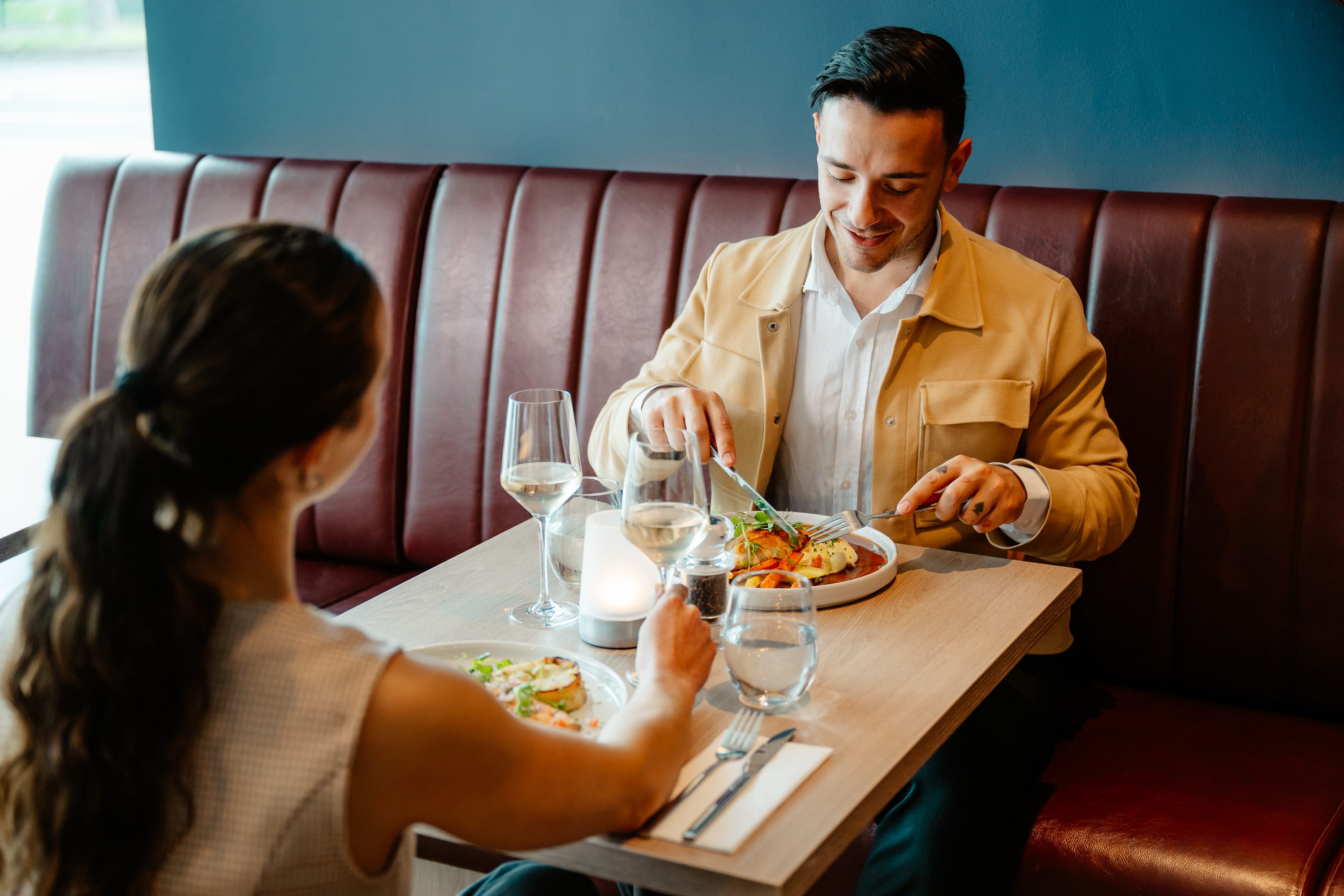 Hyatt Heathrow HD 36