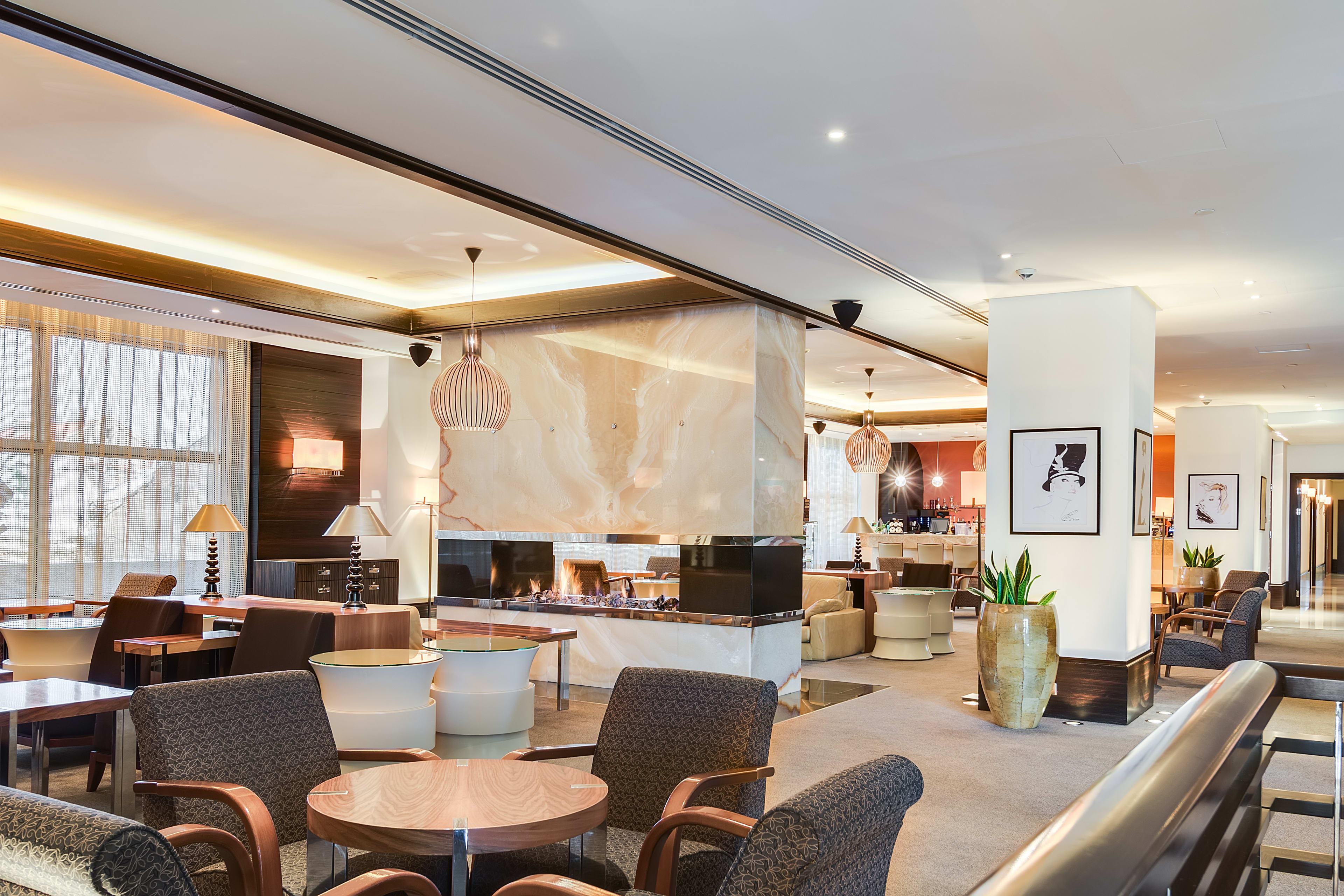 Hyatt Regency Kiev Lobby 1