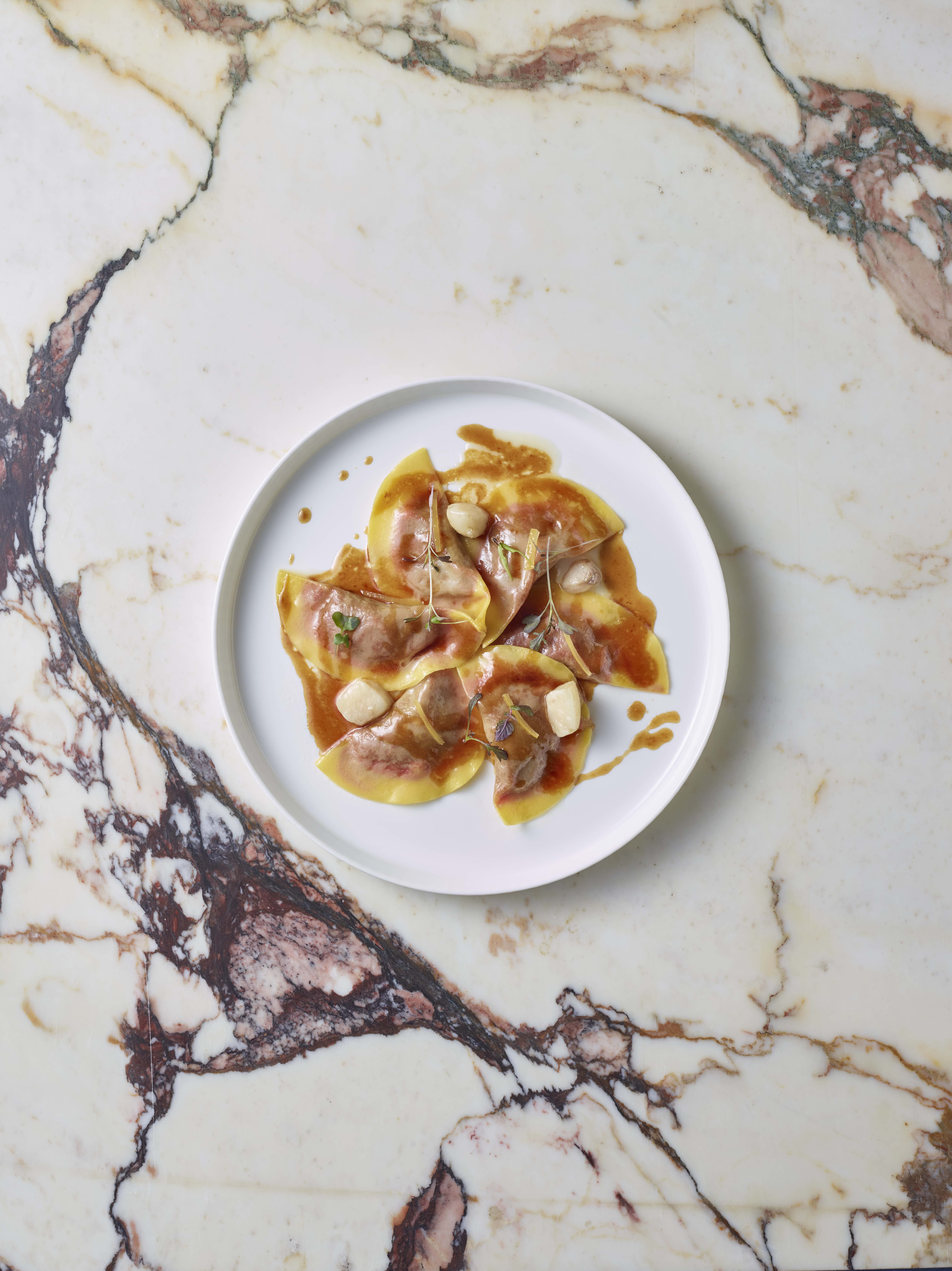 Casunzei Di Barbabietola, Salsa Di Ossobuco, Trentingrana E Limone Salato (2)