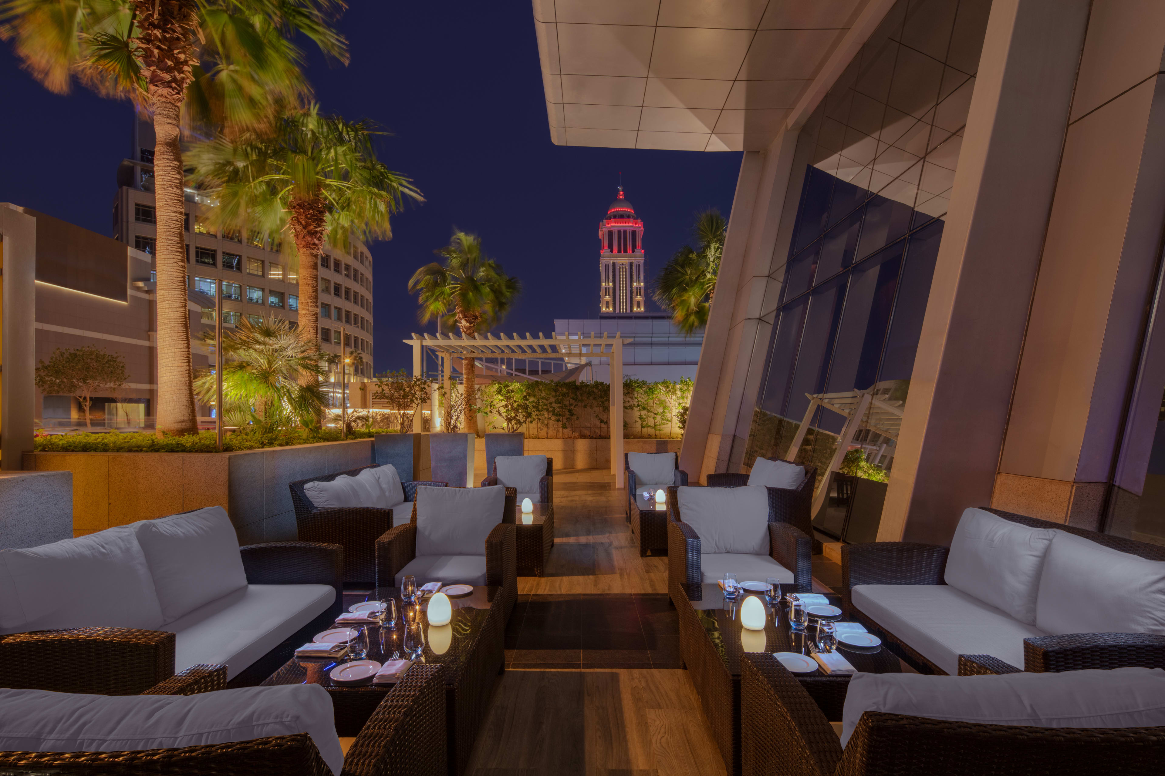 Ruhhr P0172 56 Diner Terrace