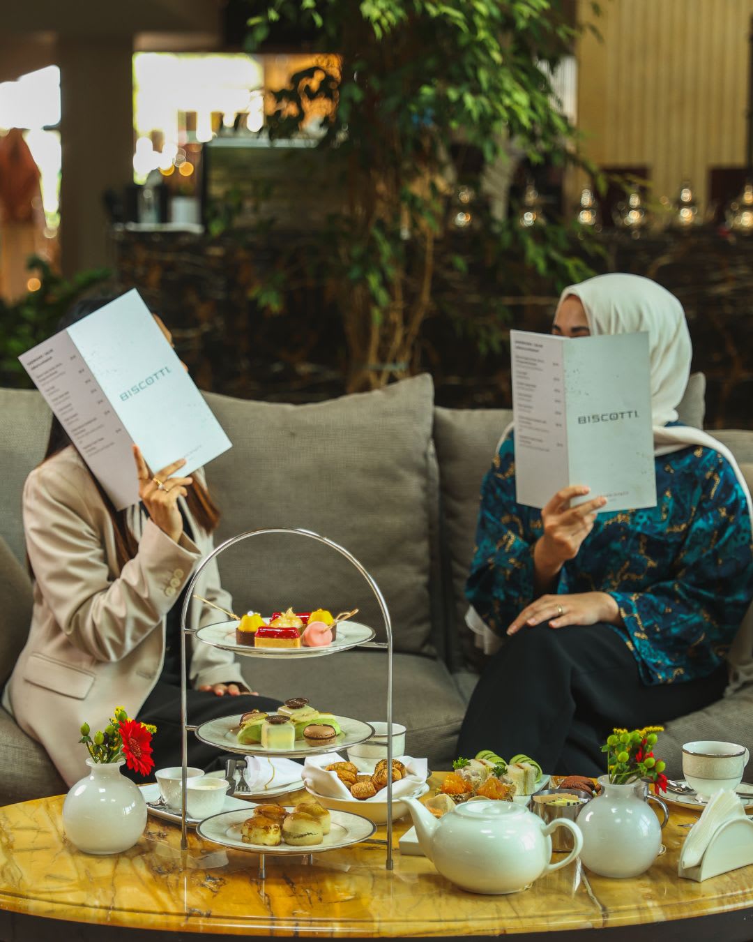 Hyatt Restaurants Image Gallery Resize 1080 X 1350