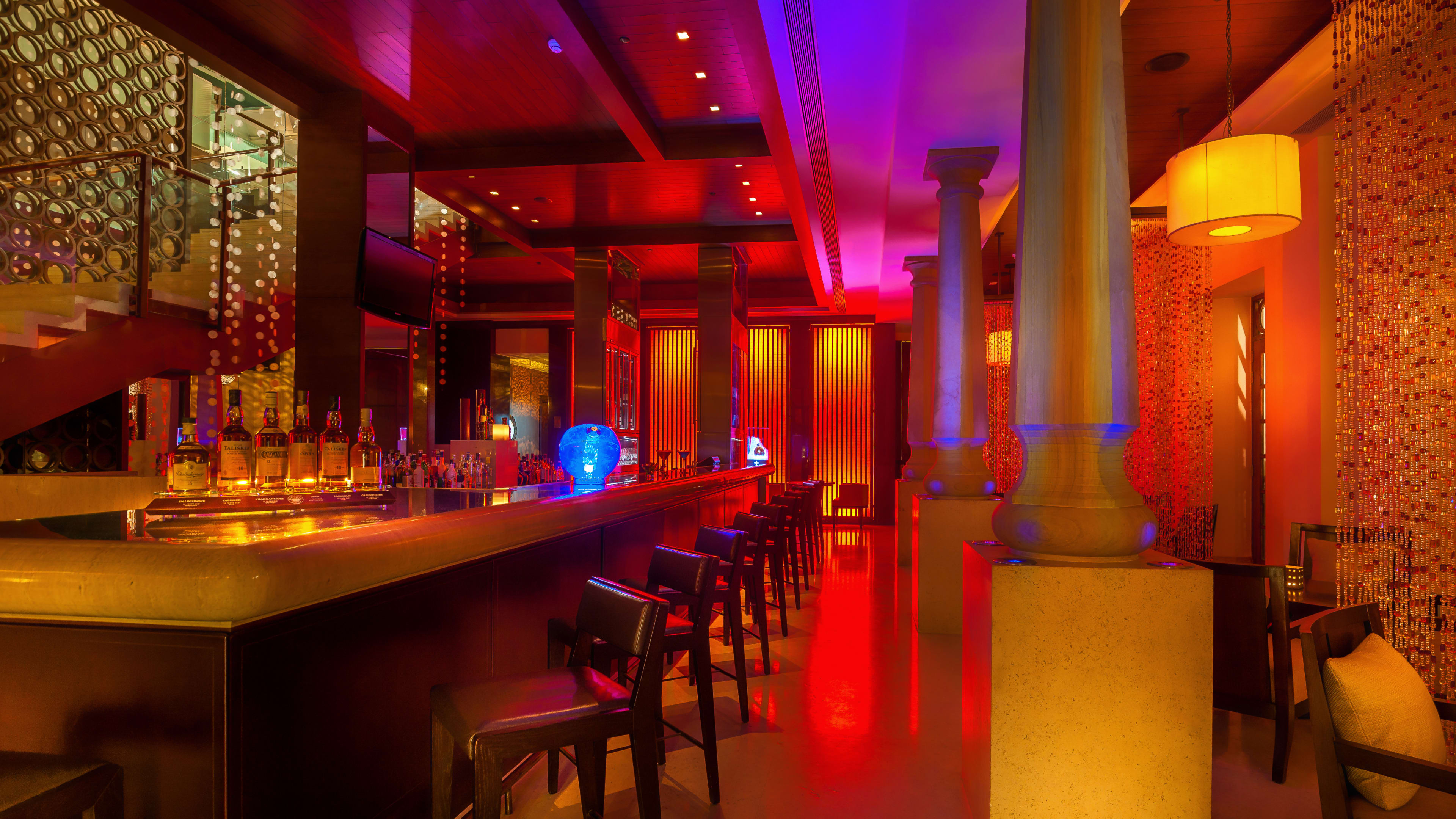 13. Capiz Bar