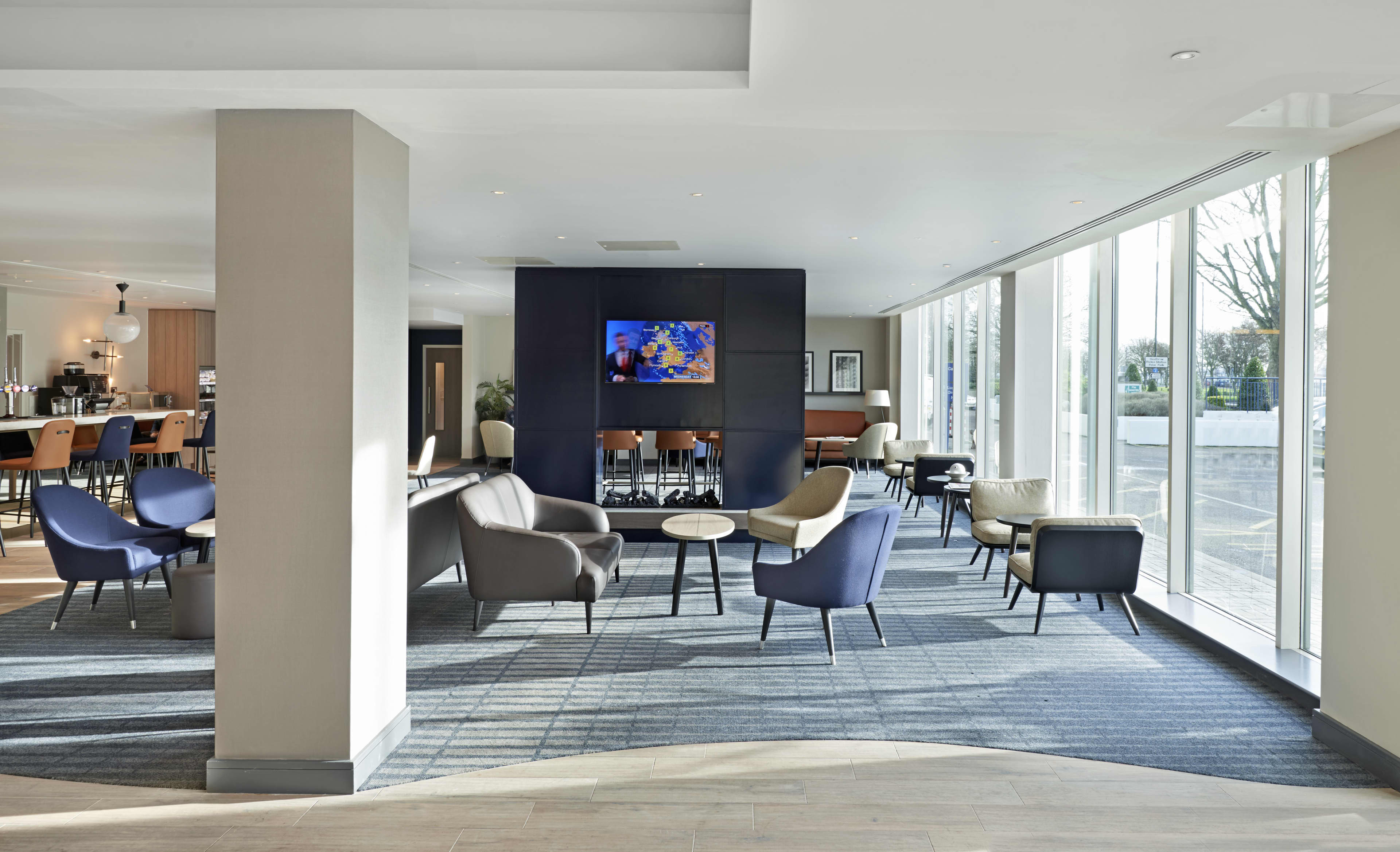 Hyatt Place London Heathrow Airport P035 Interior Gallery Entrance