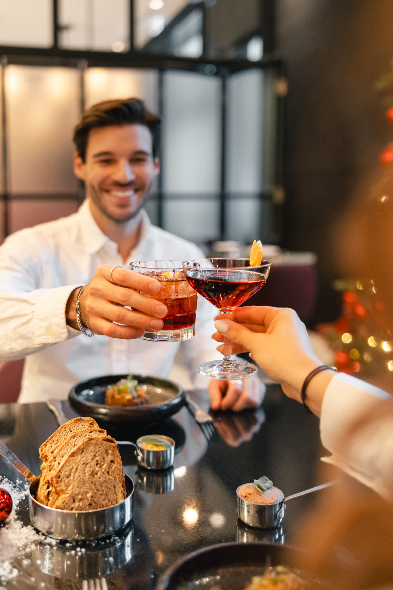 The Lonely Broccoli Christmas Dinner Cheers