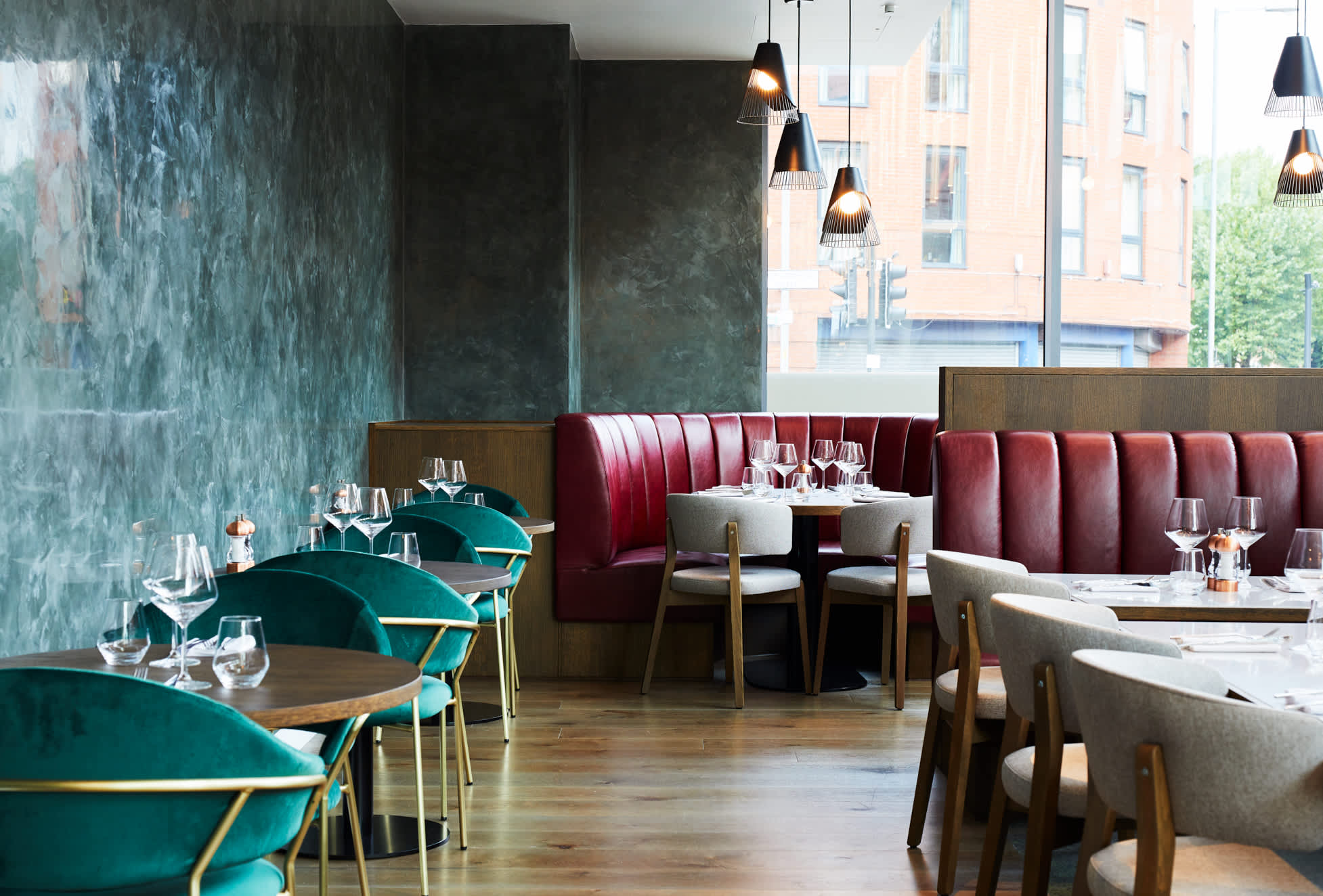 Hyatt Regency Manchester the Laureate Restaurant Booths Landscape