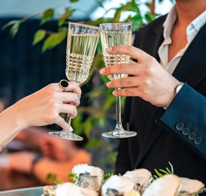 Champagne Clinq