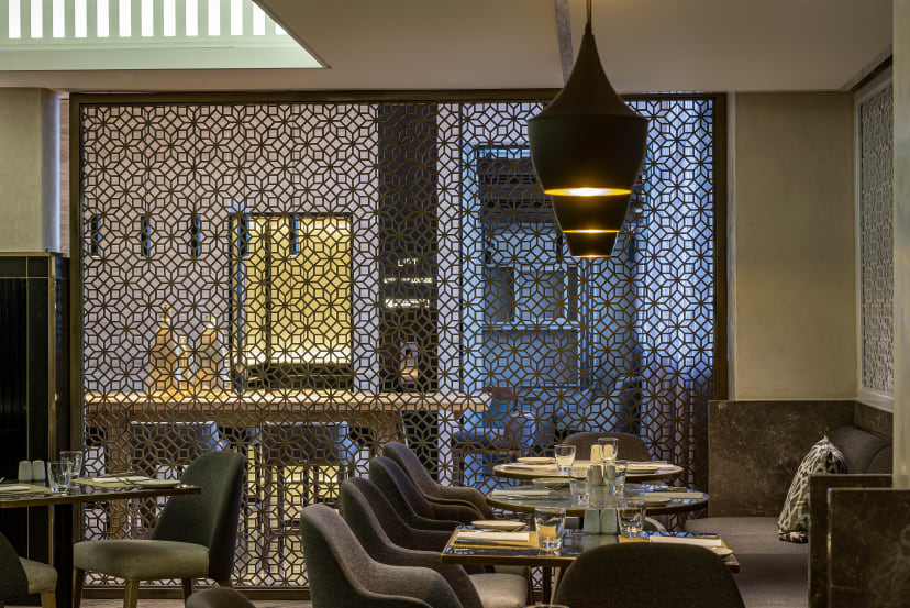 Hyatt Regency Cape Town P087 Cape Kitchen Cafe Seating