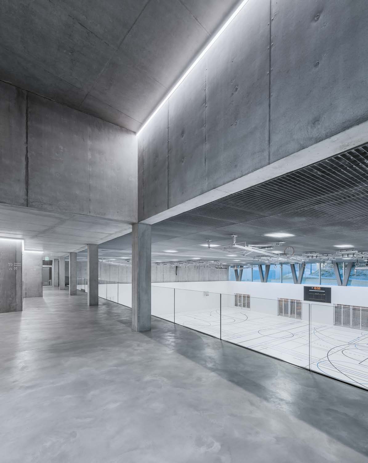 Regent: office lighting by Wekendo