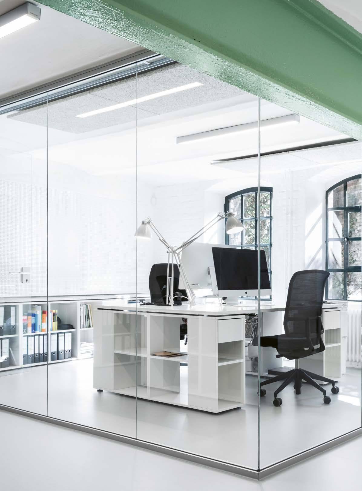 Regent: office lighting by Wekendo