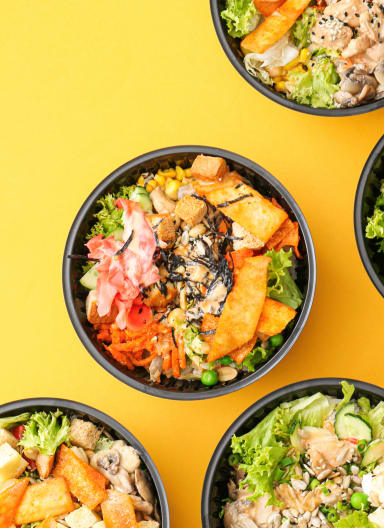 Various salads, grain bowls, and sushi bowls for Confetti's Food Delivery for Remote Employees