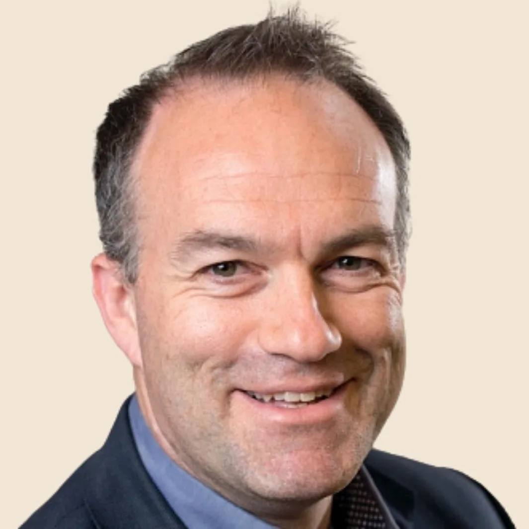 Prof Luke Howard