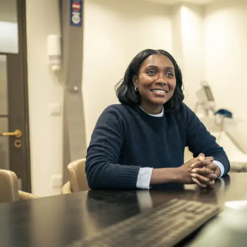 Female patient at consultation