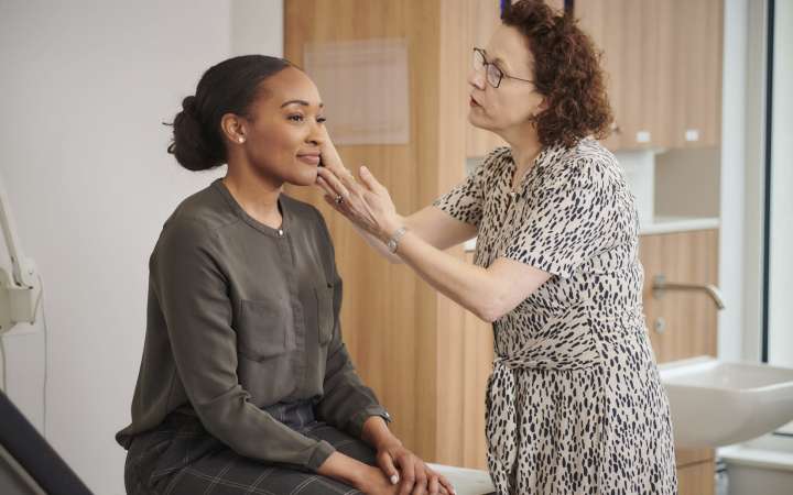 Consultant and patient