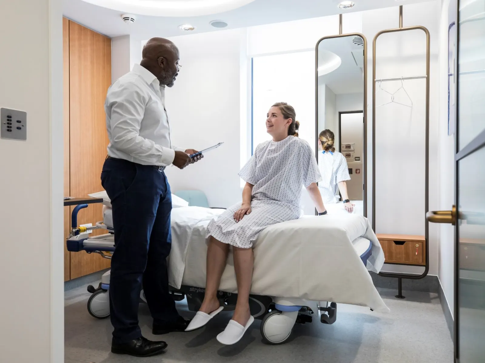 What’s the Difference Between an Endoscopy and a Colonoscopy?