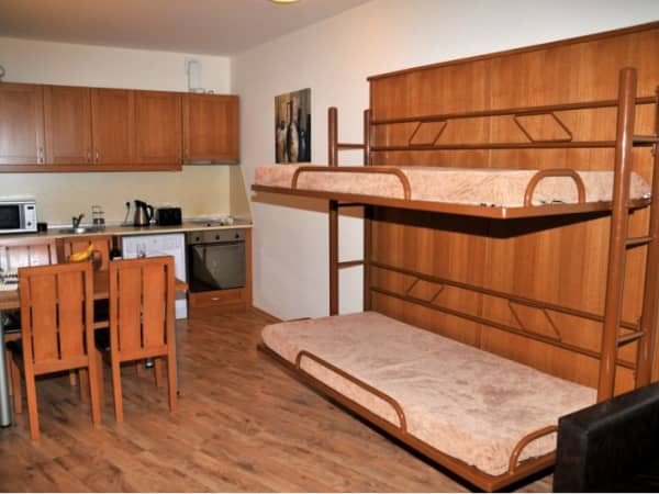Студио 402 Роял Плаза — снимка 1