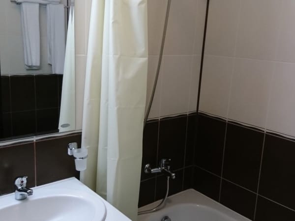 Апартамент 404 Комплекс Флора — снимка 7