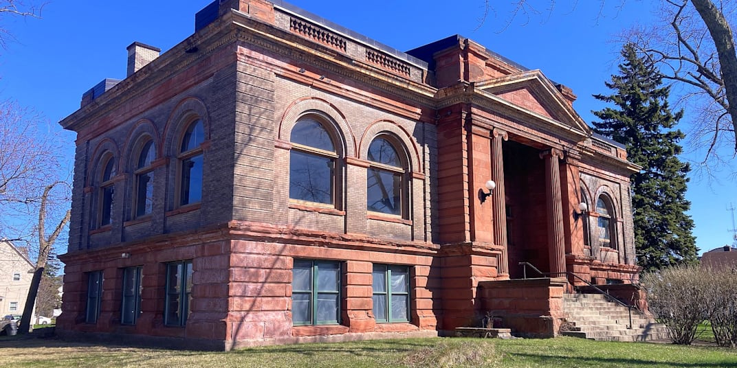 Oddsconsin 92 – Wisconsin’s First Carnegie Library I resolved, if ever