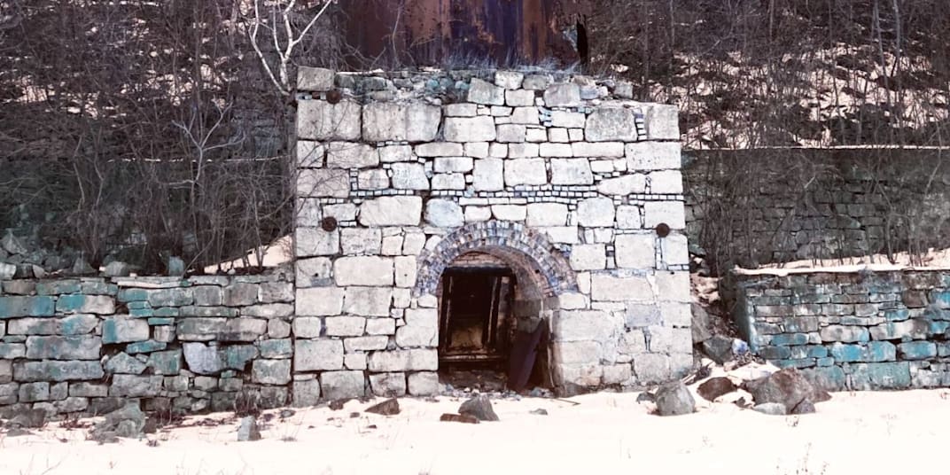 Oddsconsin 61 - High Cliff Lime Kiln Ruins Oddsconsin 59 and 60 explored