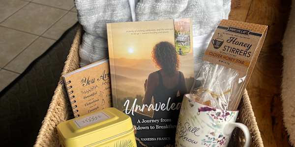 ✨ Small Business Saturday at Zen – Self-Care Raffle Basket! ✨ We’re