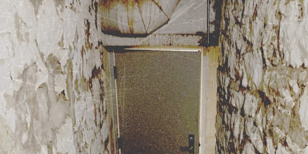 Oddsconsin 34 – Cheese Curing and Strange Fraternity Rituals! &nbsp;This is