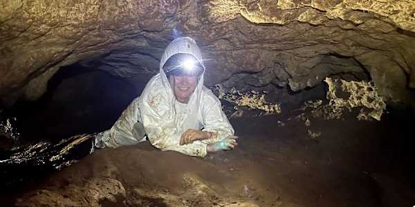 Déjà New Gladys tries something new. She thinks.&nbsp;Kansas Author's Club