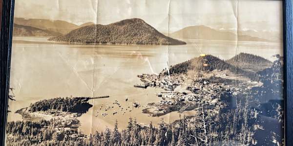 Sorting Photos Before They Sort Me