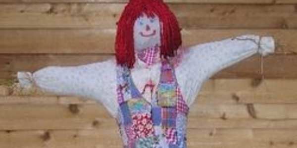 Let's Make a Scarecrow &nbsp;Scarecrows are synonymous with fall.