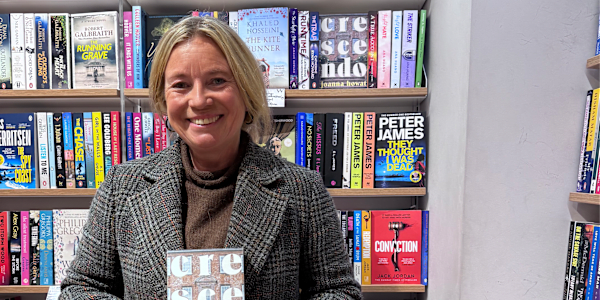 Crescendo arrives in Waterstones Paid a very happy visit to Waterstones