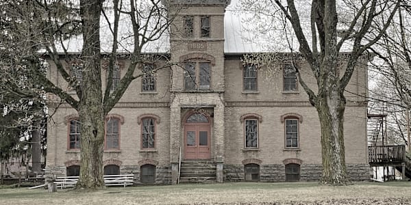 Oddsconsin #3 – Waupaca County Poor Farm Oddsconsin...where we explore