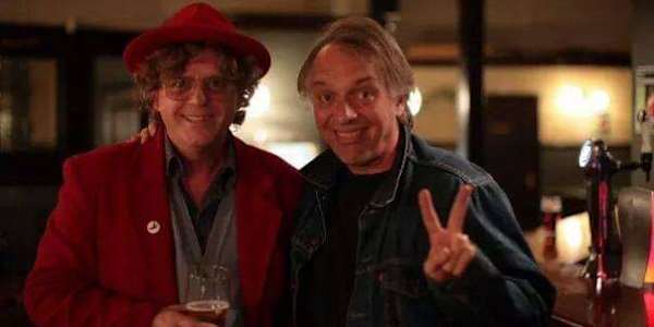 RIK MAYALL THE DELINQUENTS  ok5v9qn2m2q6dmjunefac7cqvydf 351.21 KB
        