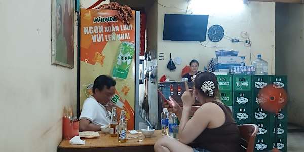 TOMMY'S TRAVELS  Rolling Through the Night: From Nha Trang to Da NangI've