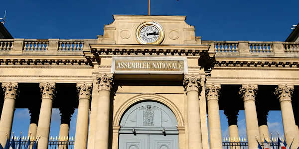 French Parliament approve bill banning social media access for children