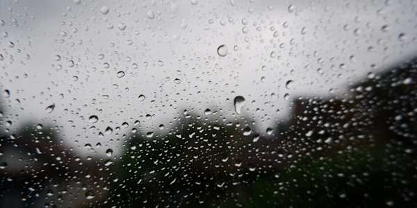 An Orphaned Raindrop - Flash Fiction There’s a single moment for a