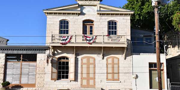 The Smithsonian's guide to preservation architecture Learn about protecting