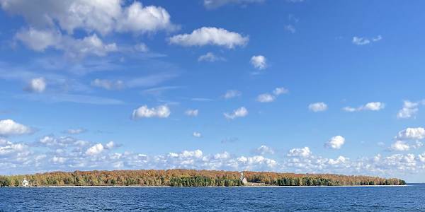 Oddsconsin 44 – Death’s Door Door County evokes images of fall foliage,