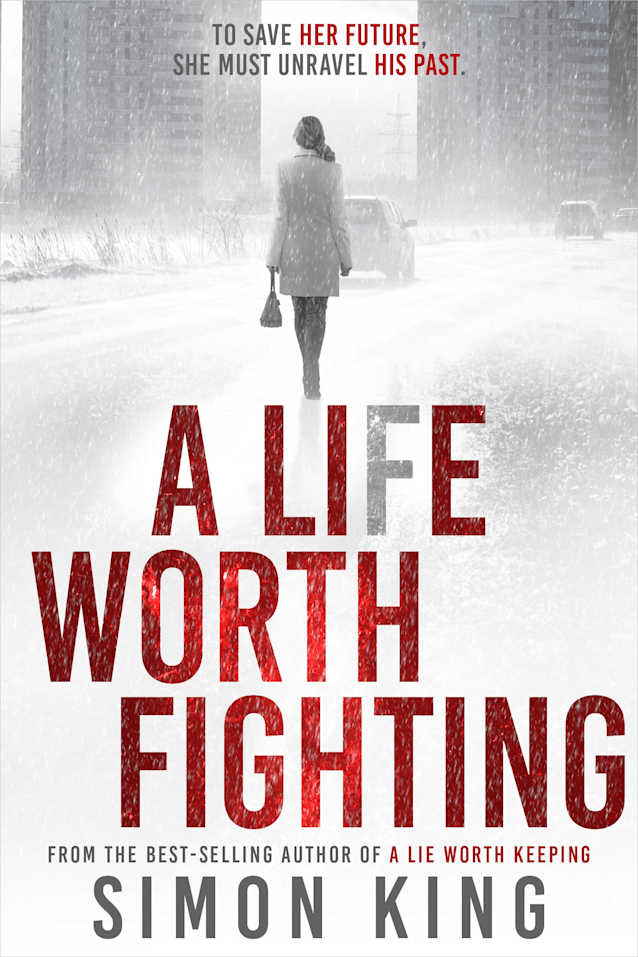 A Lie Worth Fighting: To save her future, she must unravel his past. (The Grace Miller Mystery Thriller Series Book 4)