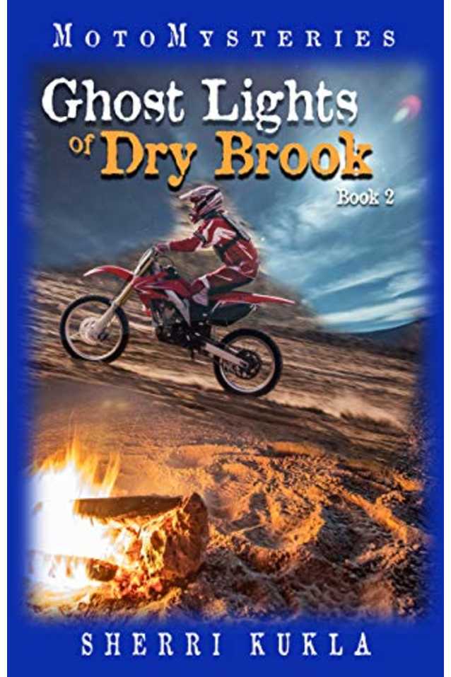 Ghost Lights of Dry Brook (MotoMysteries Book 2)