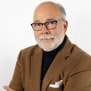 About | Louis G. Santiago
