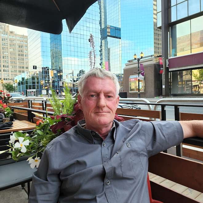 Peter W Banahan