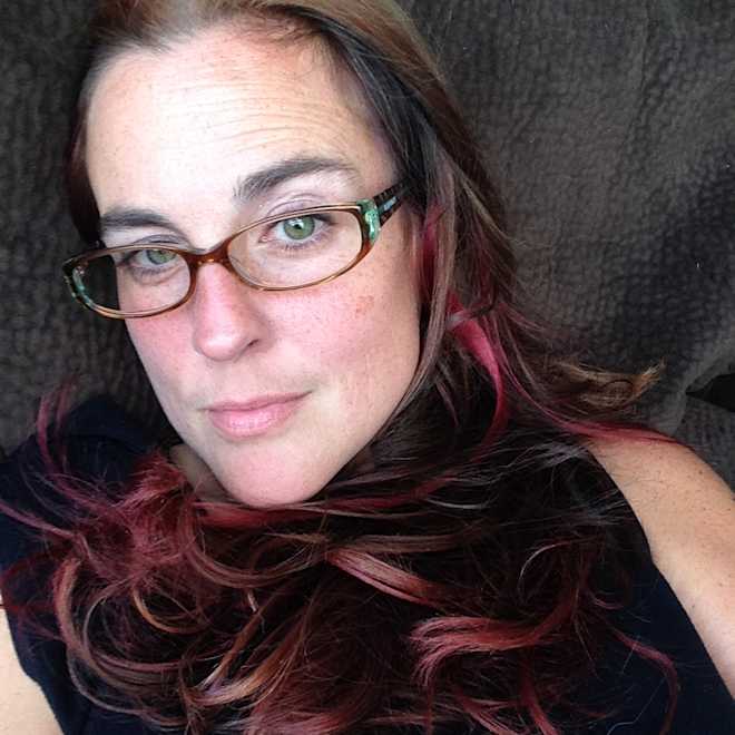 Julie Grayson 