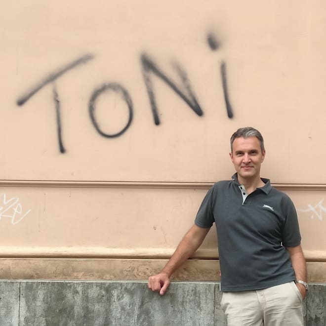 Toni Viola