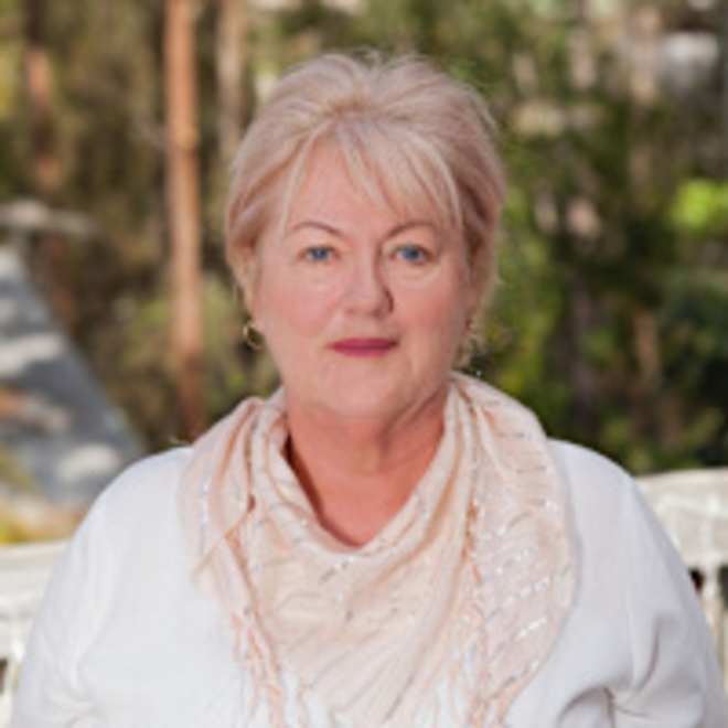 Annette Leigh