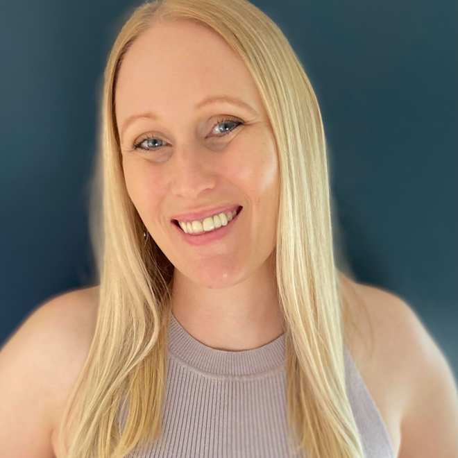 ALICIA DARKE Spicy, Dark & Twisty Why Choose & Contemporary Romance