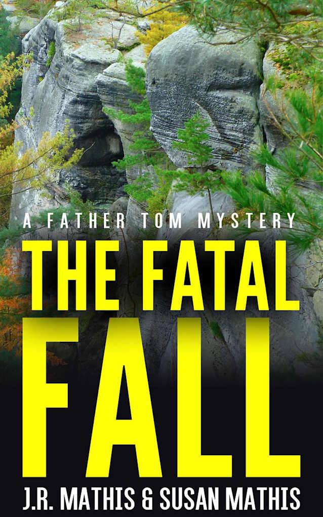 The Fatal Fall (The Father Tom Mysteries, #11)