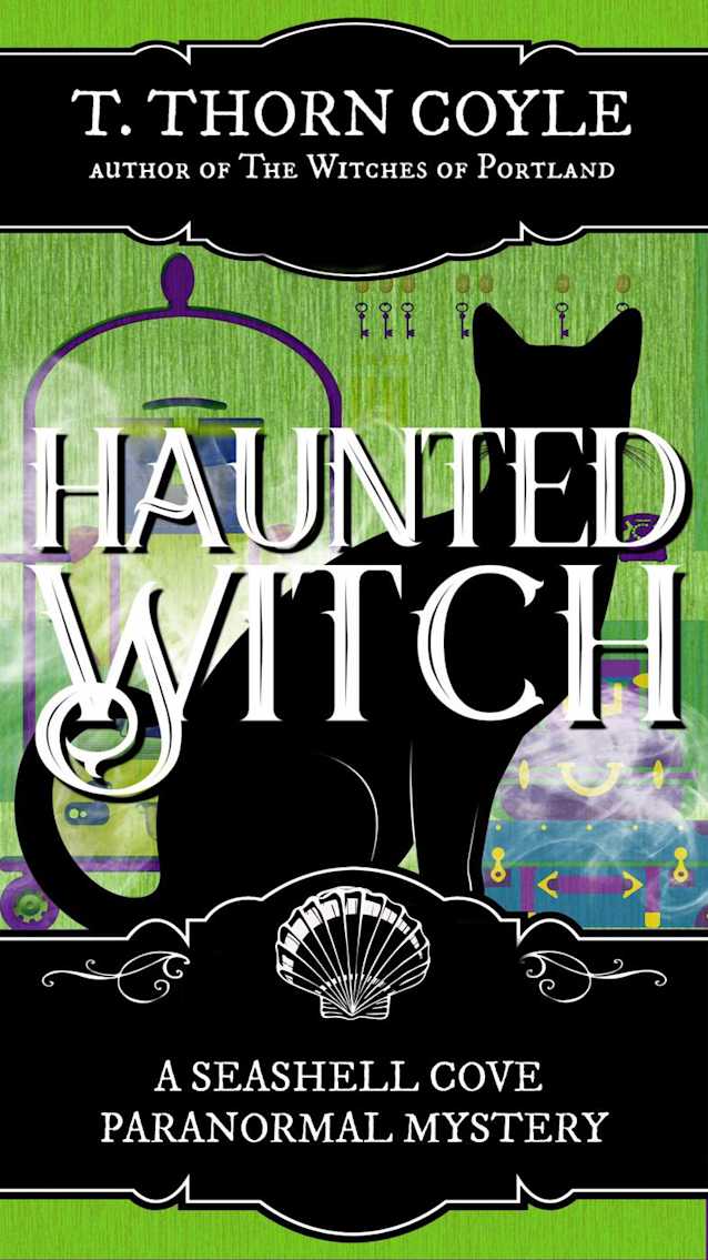 Haunted Witch (A Seashell Cove Cozy Paranormal Mystery, #2)
