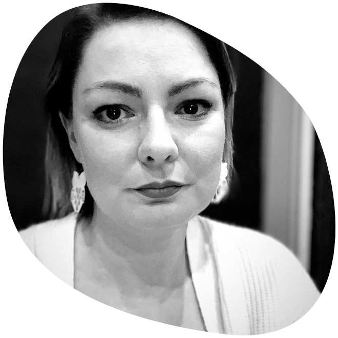 Holly Wielechowski 