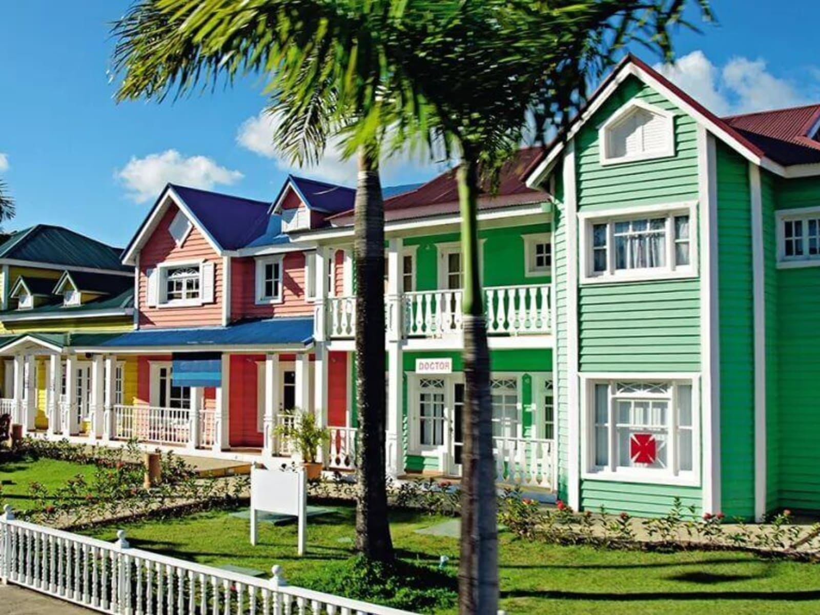 Transform Your Exterior Walls with the Right Exterior Paint